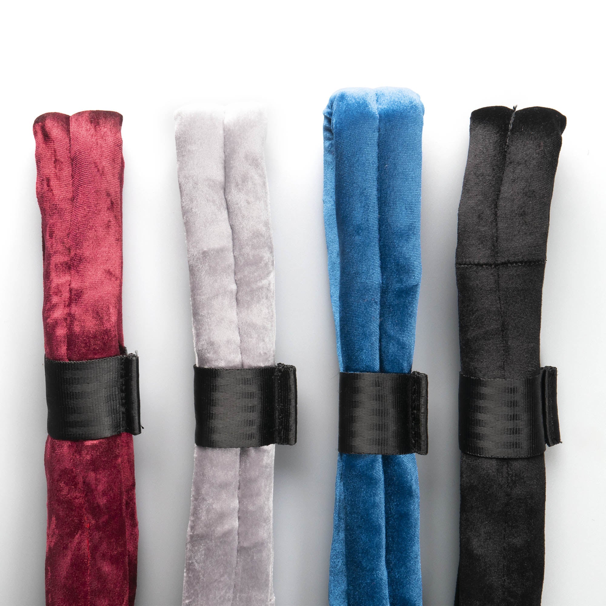 All colour variants hand loops in line