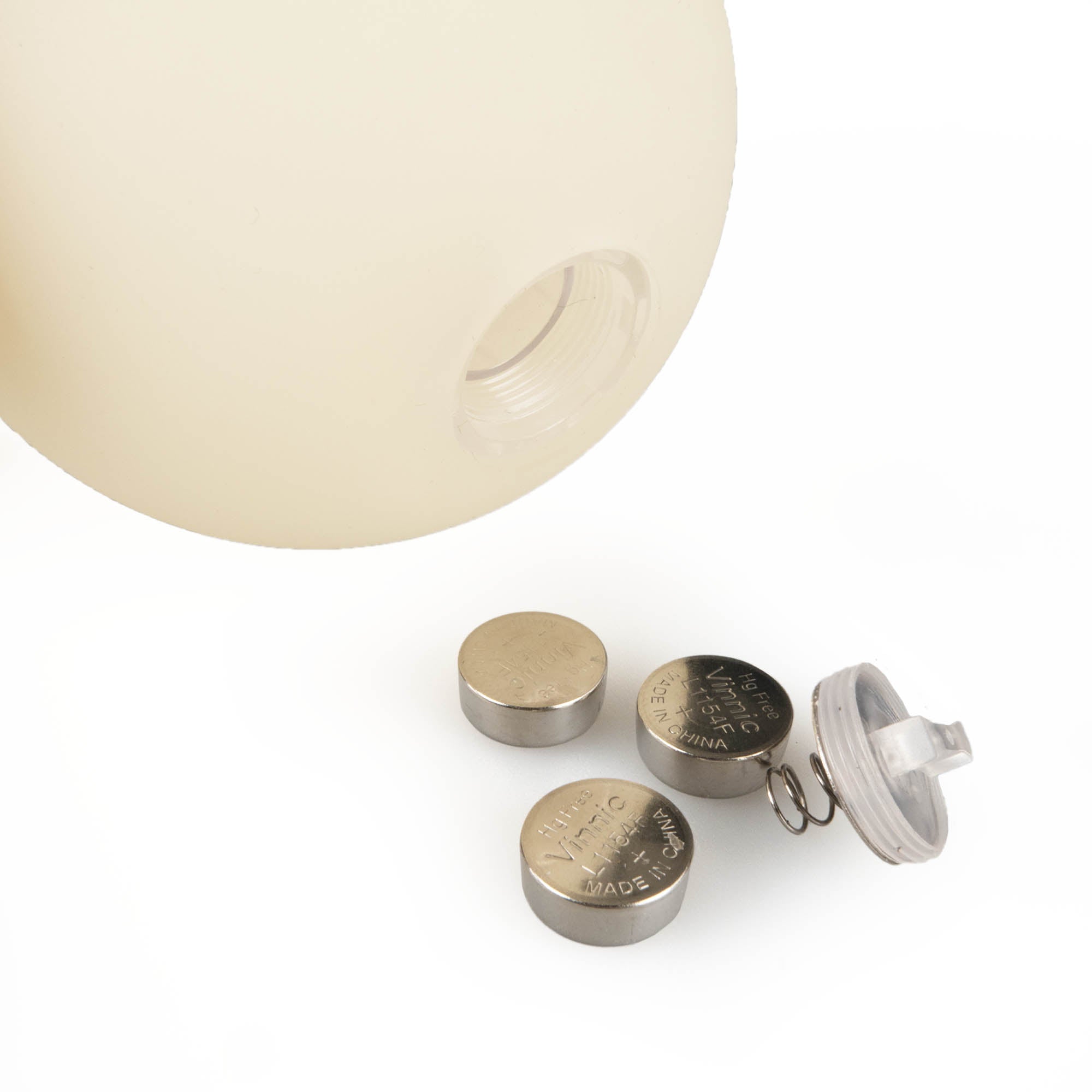 Firetoys slow fade poi with batteries out