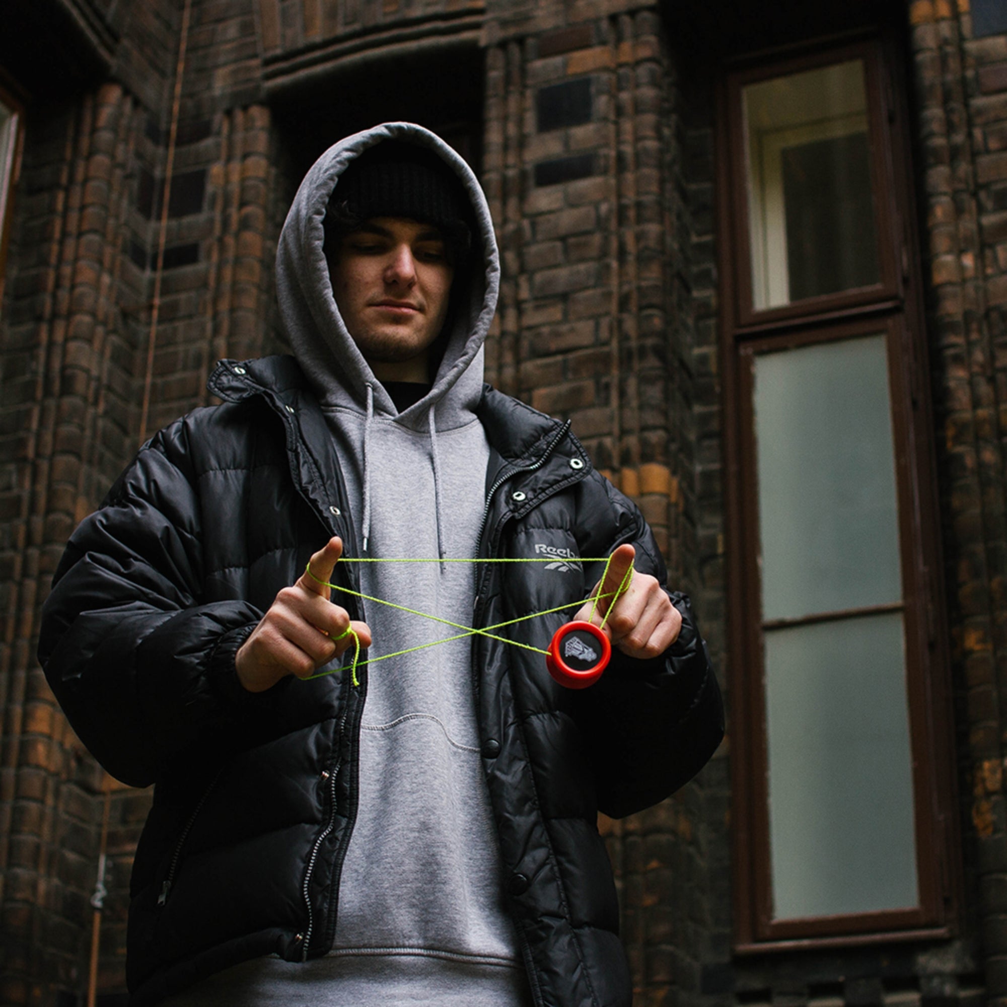 yoyo action