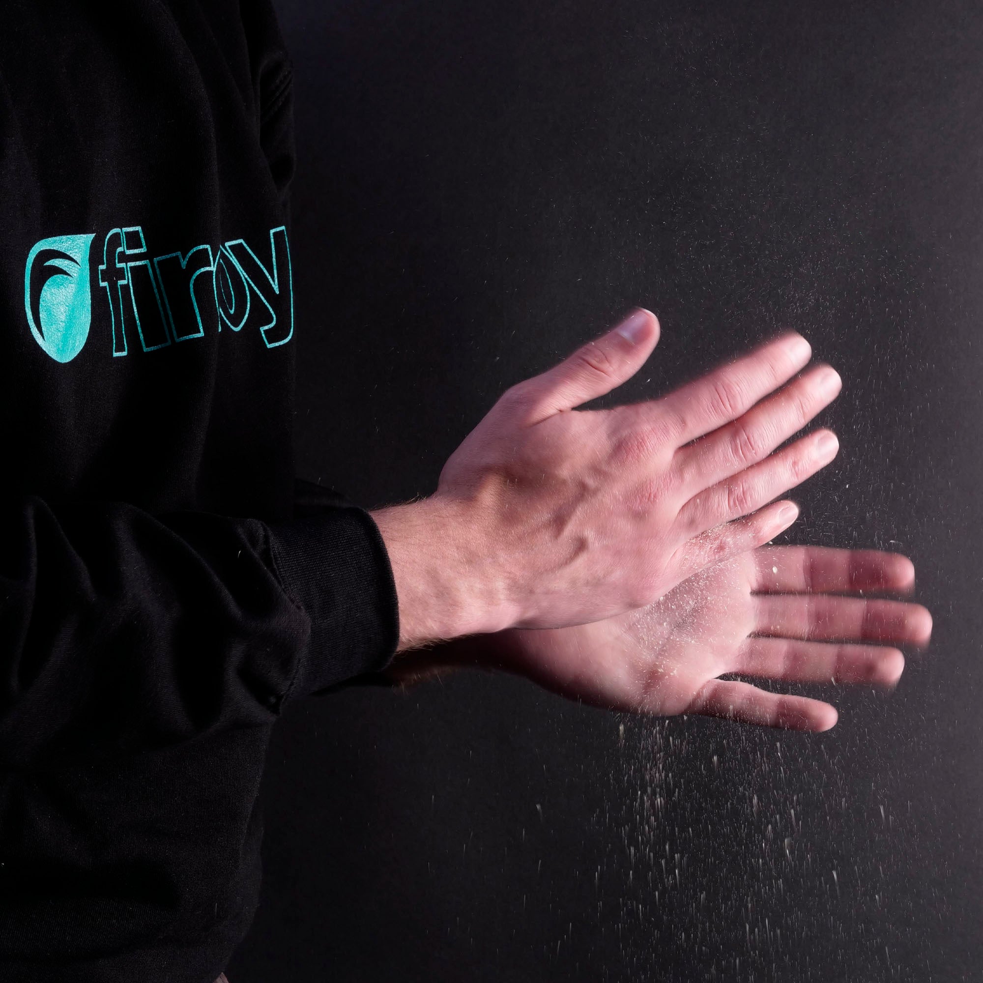 Getta grip rosin action shot