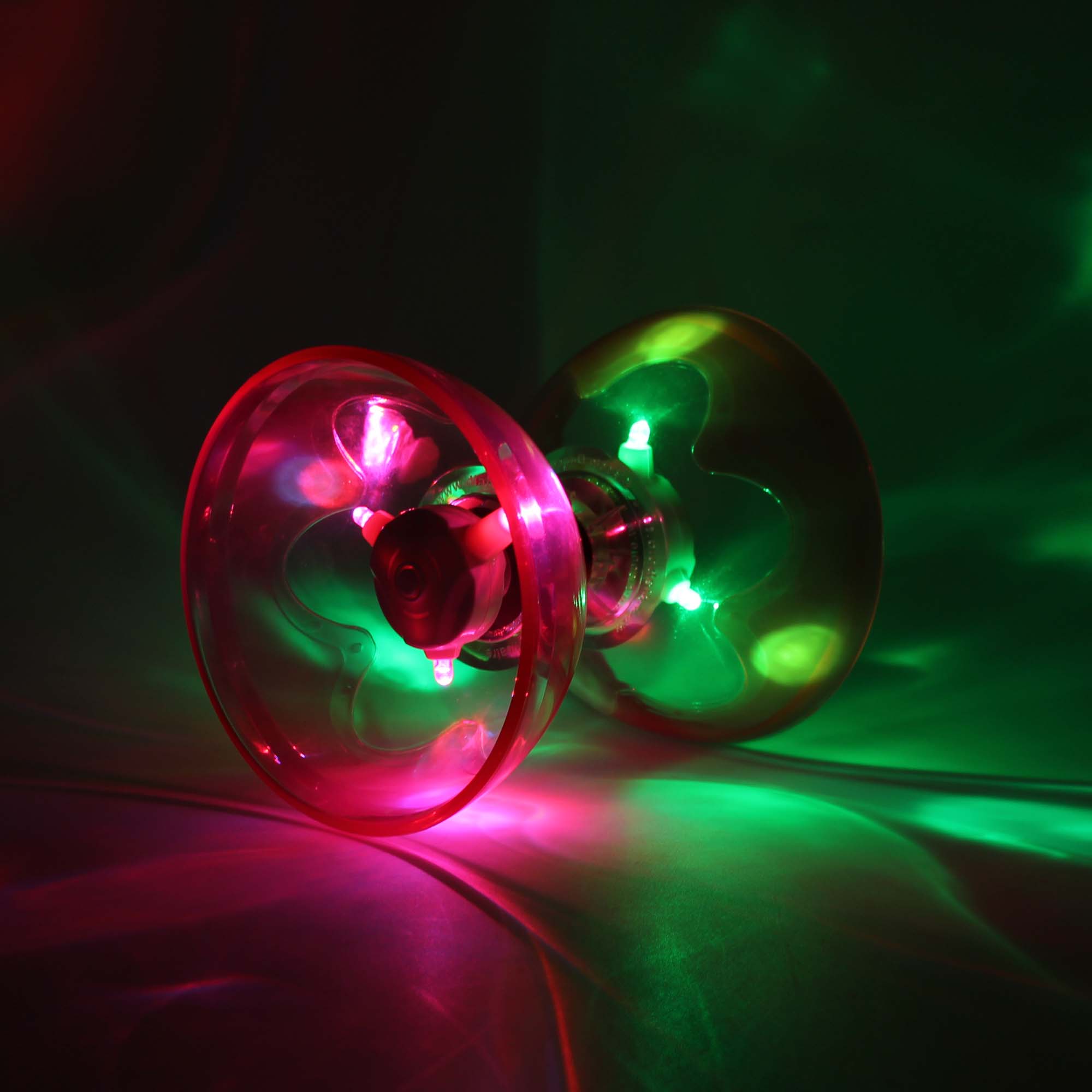 diabolo fitted with LED units glowing